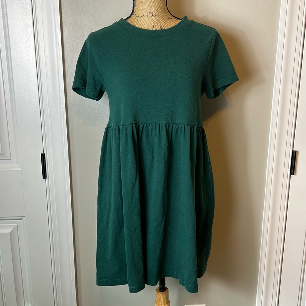 Elegant Green Women's Dress